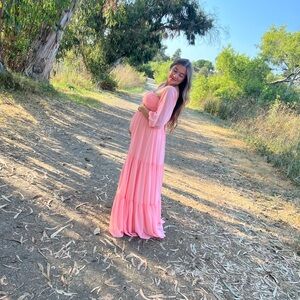 Elegant Pink Maxi Dress